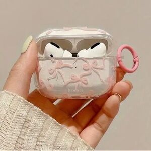 NWOT Clear Pink Bow Apple AirPods Case